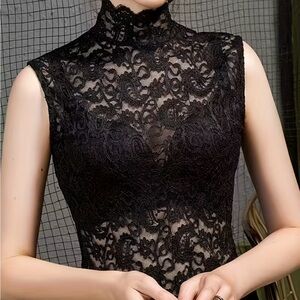 Forever 21 Black Lace Mock Neck Crop Top